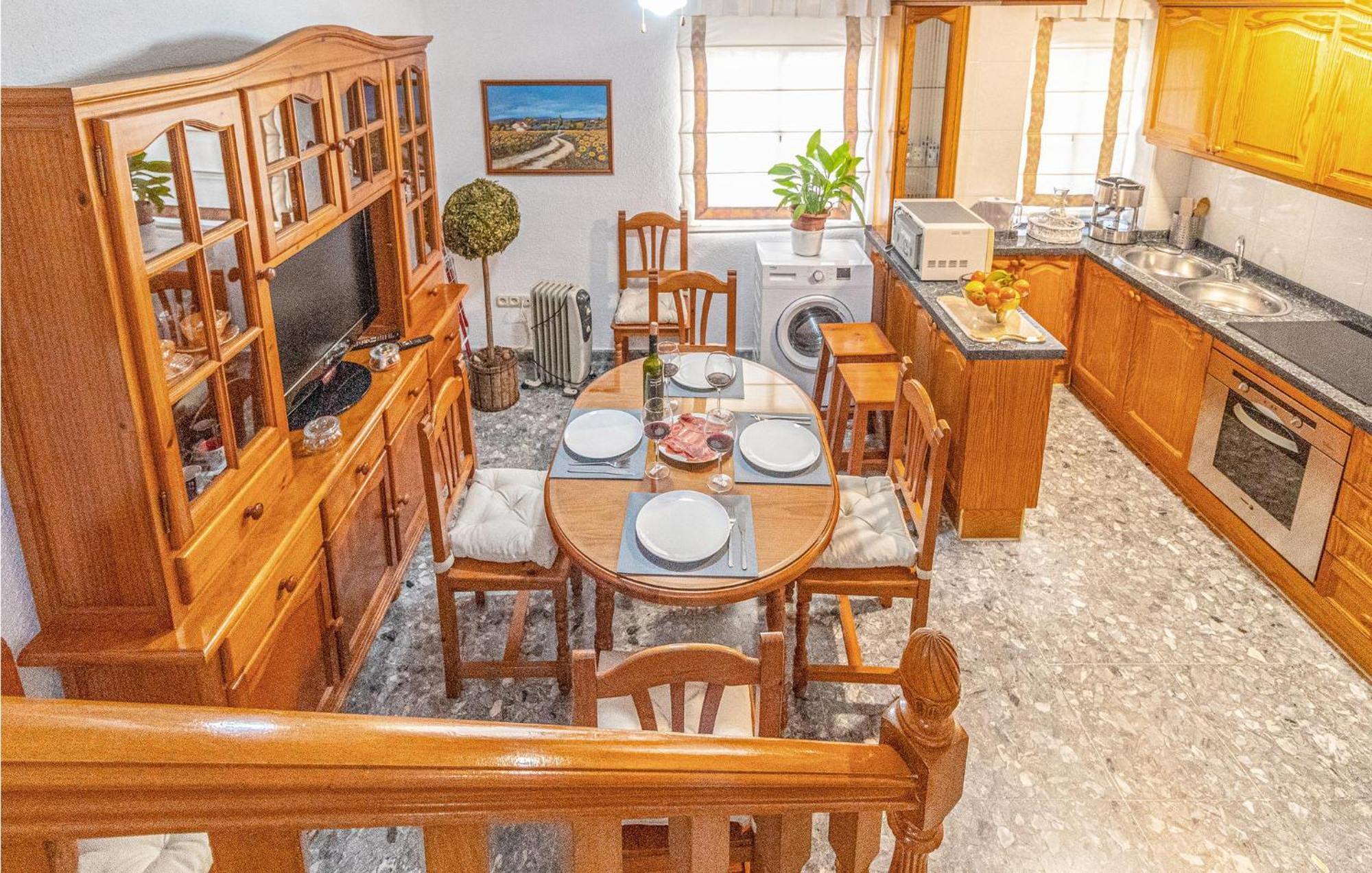 Stunning Home In Mlaga With 2 Bedrooms And Wifi Malaga Ngoại thất bức ảnh